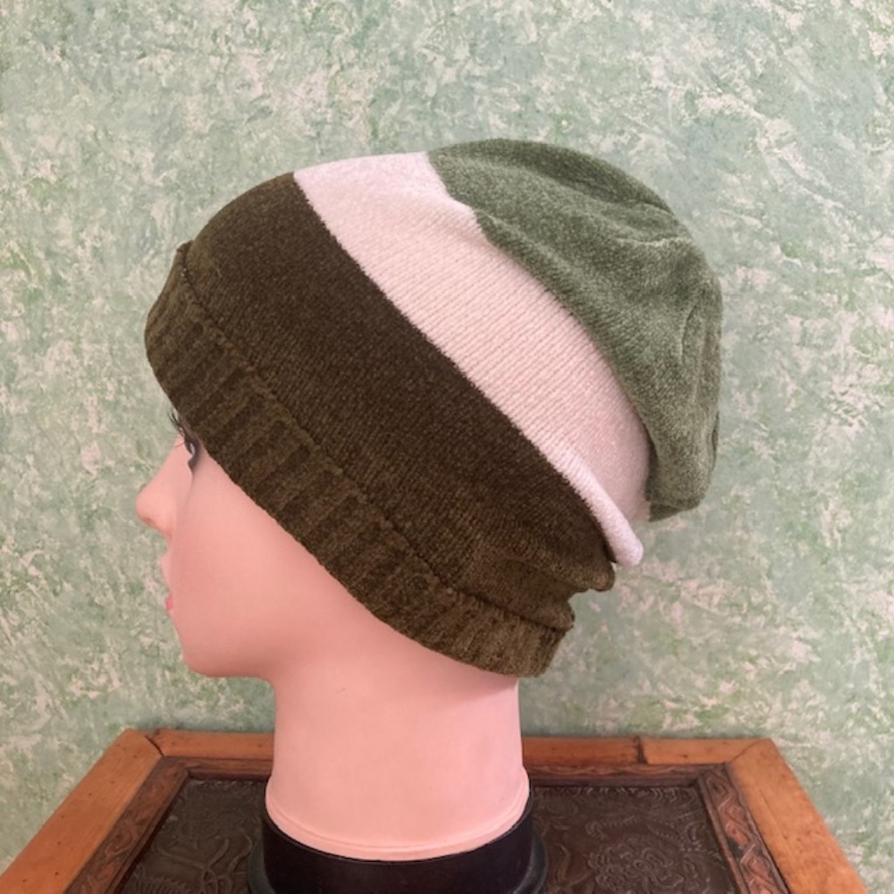 AIRPORT CLOTHING CO. hat